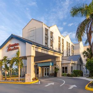 Hampton Inn & Suites Fort Lauderdale Airport
